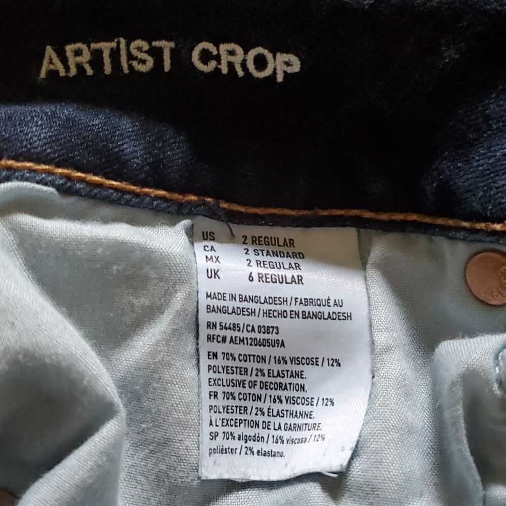 American Eagle Outfitters Women's Artist Crop Jeans Size 2 - Picture 9 of 9